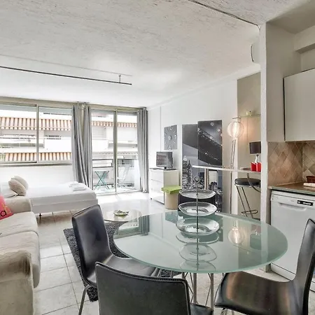 Studio 2 Minutes From The Beaches Of The Croisette Cannes